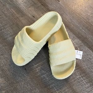 Adidas Adilette 22 Slides
